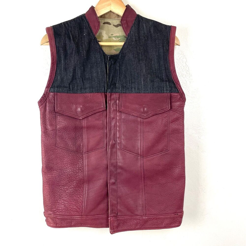 Grifter USA Masterson‎ Reversible Motorcycle Vest Size XS Maroon Leather Camo